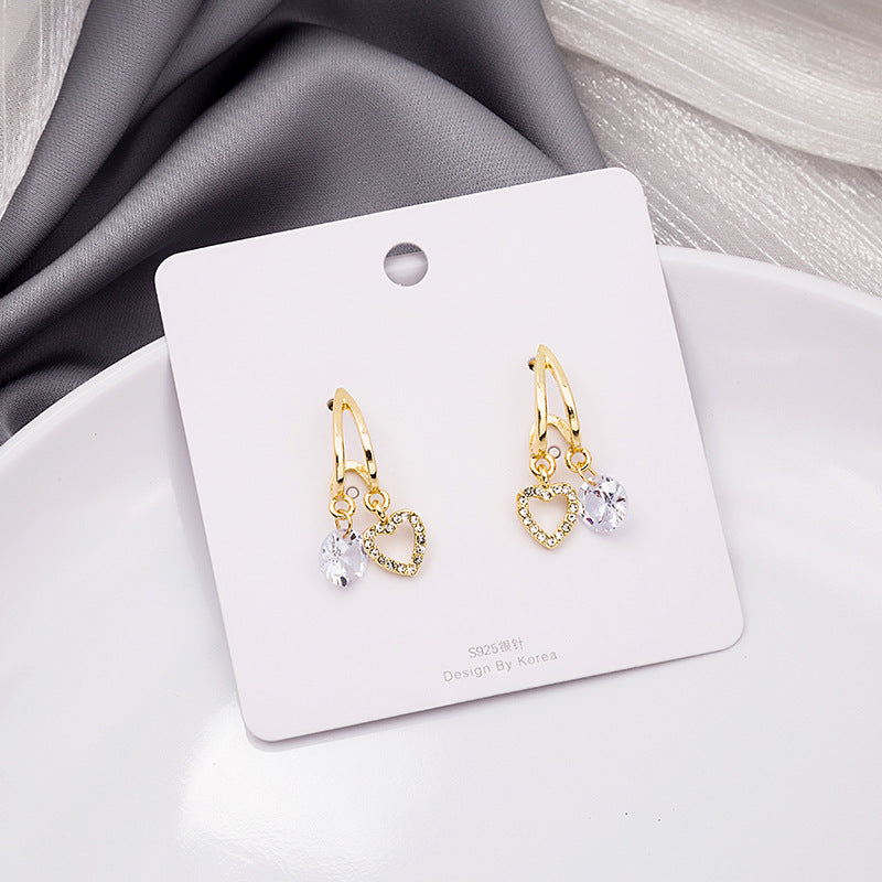 Wholesale ins personality retro French flower heart earrings